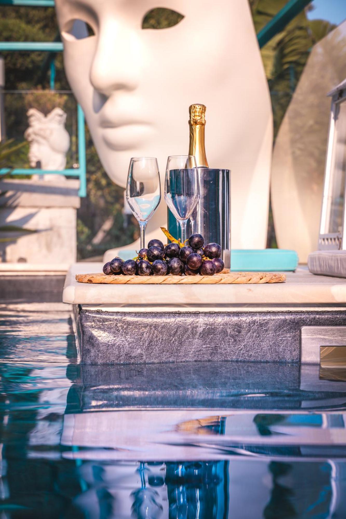 Villa Islamorada Pool And Sea View มัสซาลูเบรนเซ ภายนอก รูปภาพ