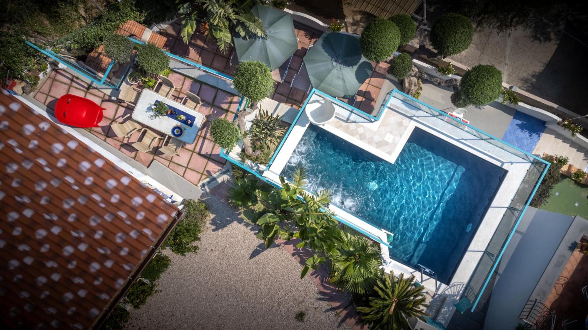 Villa Islamorada Pool And Sea View มัสซาลูเบรนเซ ภายนอก รูปภาพ